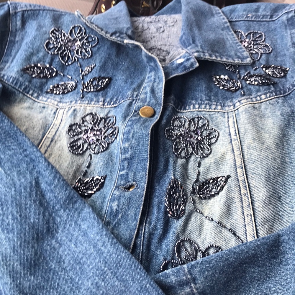 Denim jacket - Picture 2 of 4